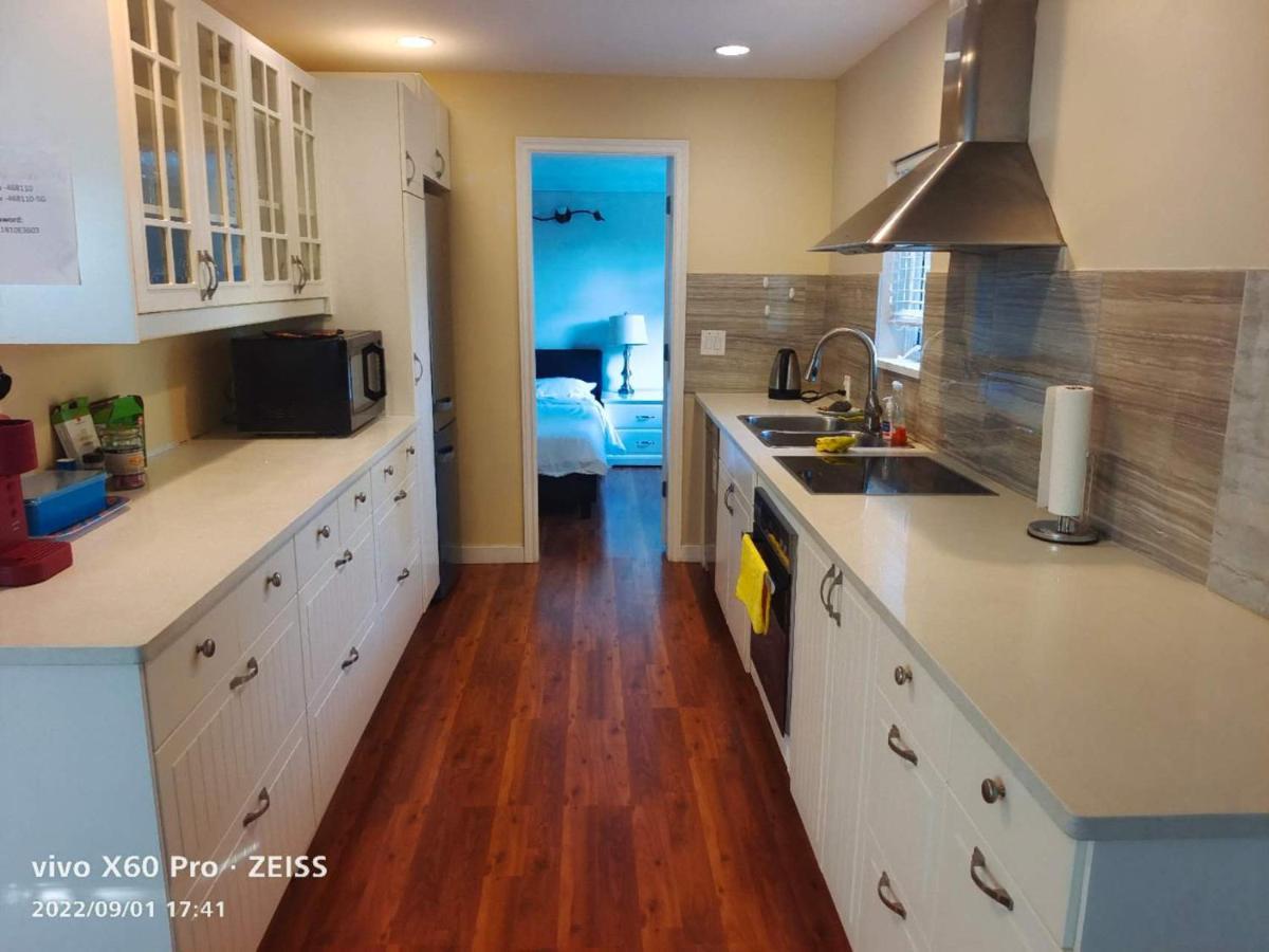 Romantic Homestay Coquitlam Kültér fotó